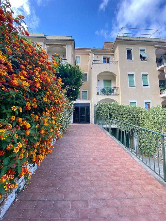 La Terrazza Di Elico Lejlighed Finale Ligure Eksteriør billede